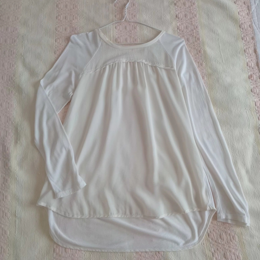 Elegant White Women's Blouse